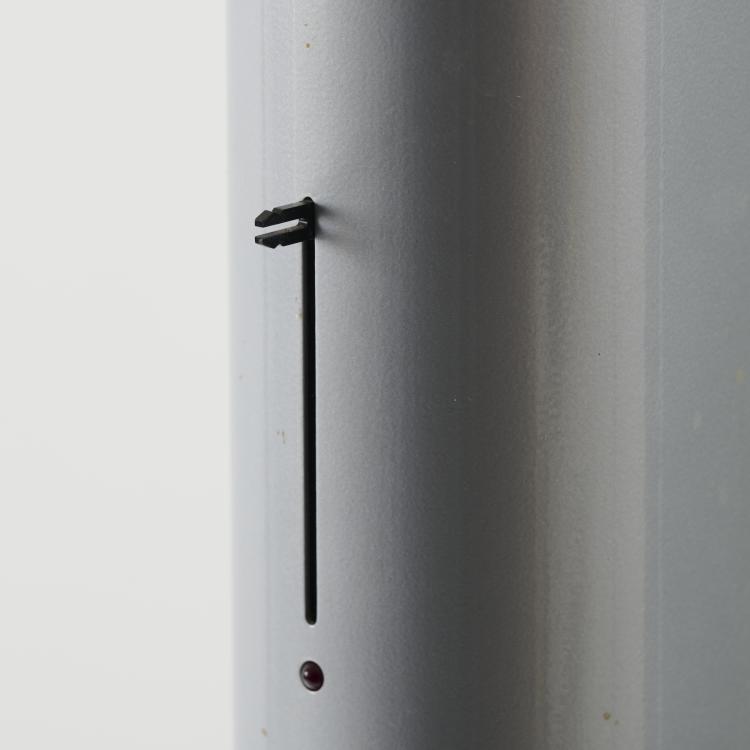 Bild 3 zu Objekt, Zwei Stehleuchten 'Megaron', 1979, Gianfranco Frattini, Artemide, Mailand / Milan, 178B 827