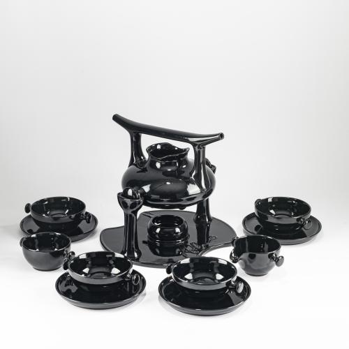 Nine-piece tea service 'Zen', 1973 (design)