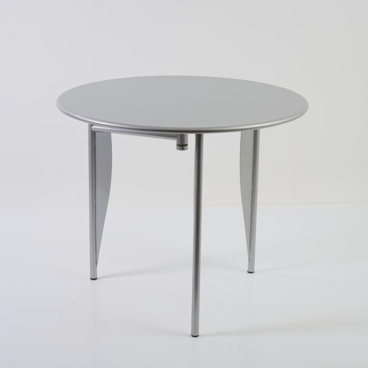 Bild 1 zu Objekt, 'Titos Apostos' table, 1985, Philippe Starck, Driade, Mailand / Milan, 179A 167