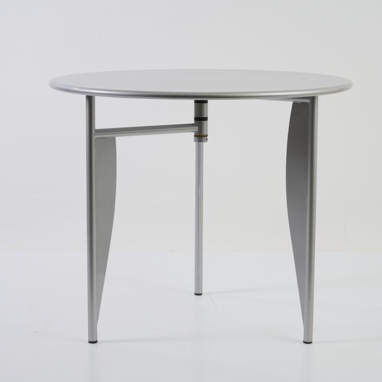 Bild 2 zu Objekt, 'Titos Apostos' table, 1985, Philippe Starck, Driade, Mailand / Milan, 179A 167