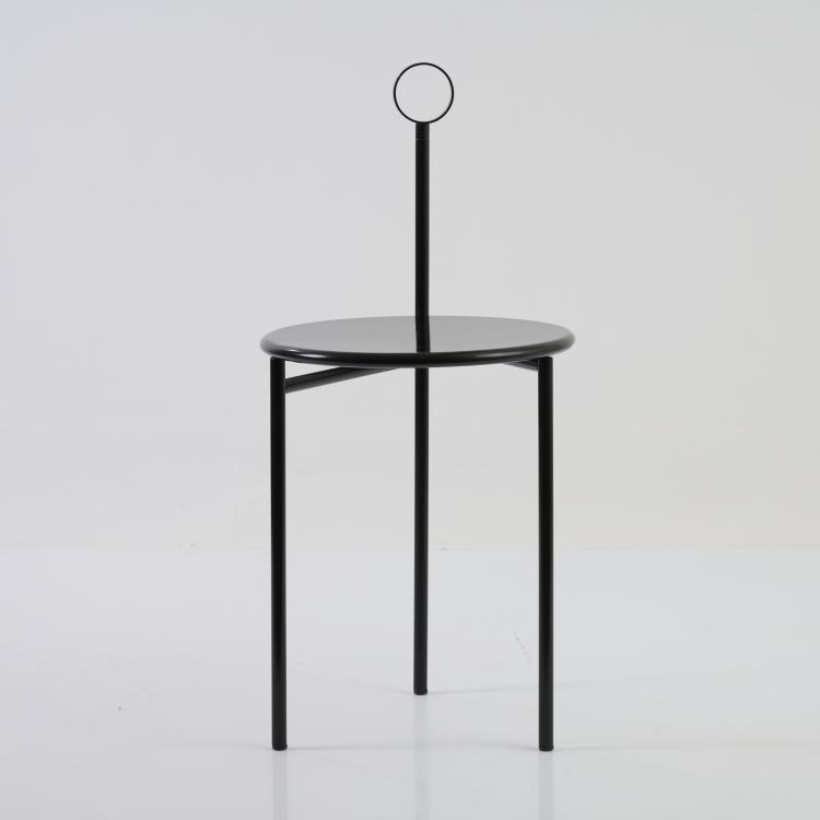 Hauptbild zu Objekt, Chair / side table 'Mickville', 1985, Philippe Starck, Driade Aleph, Mailand / Milan, 179A 166