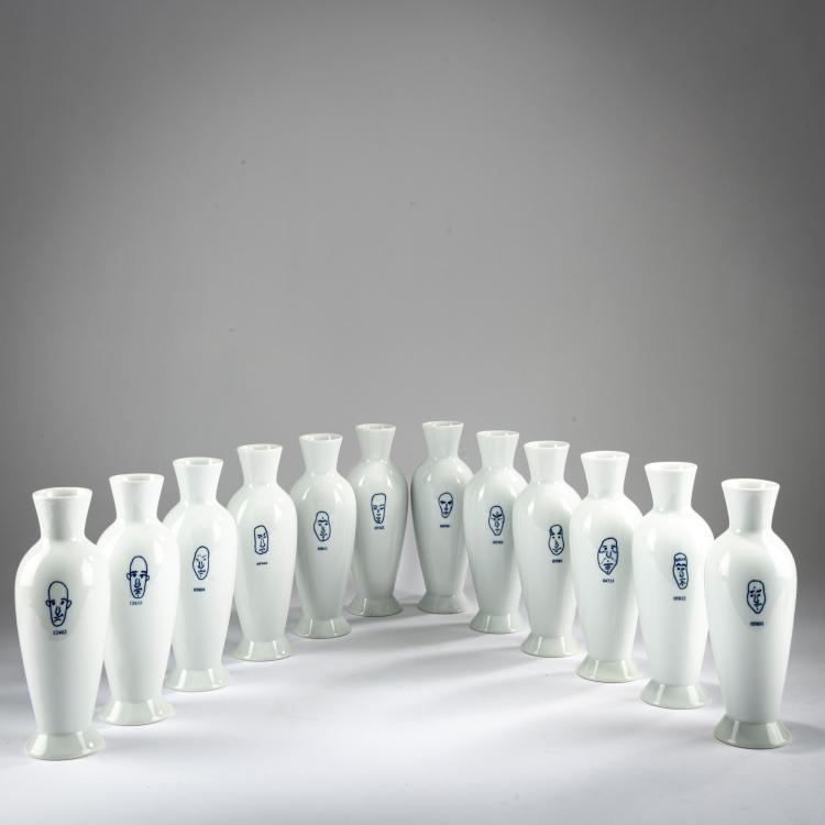 Hauptbild zu Objekt, 12 vases from the series 'GENETIC TALES', 2000, Andrea Branzi, Alessi, Crusinallo, 178B 554