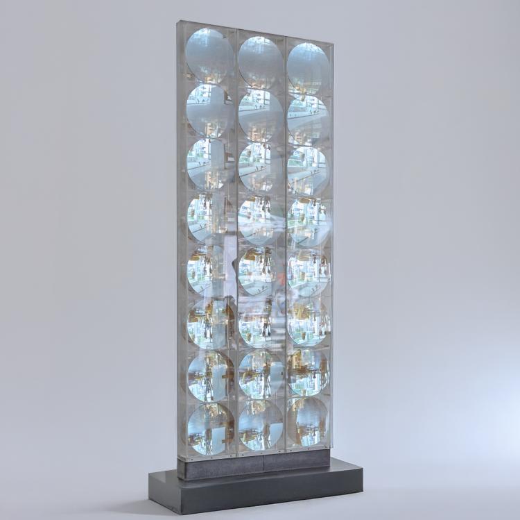 Bild 2 zu Objekt, Integration 'Sph&auml;rische Hohlspiegelwand' (Spherical concave mirror wall), early 1970s, Adolf Luther, 179C 692