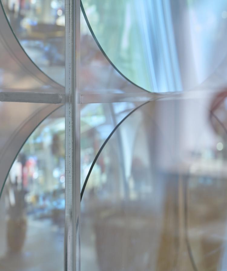 Bild 4 zu Objekt, Integration 'Sph&auml;rische Hohlspiegelwand' (Spherical concave mirror wall), early 1970s, Adolf Luther, 179C 692