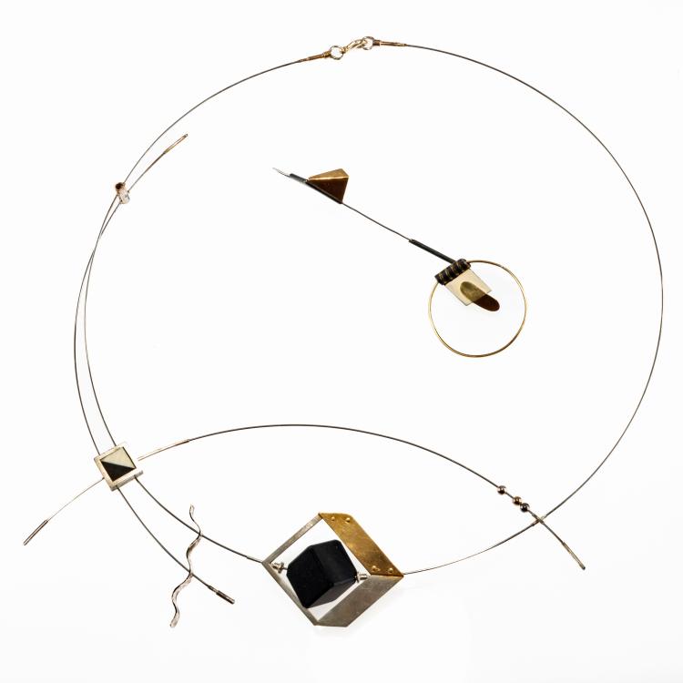 Hauptbild zu Objekt, Halsschmuck und Ohrh&auml;nger, 1980er Jahre, Doris L&uuml;n, 178C 986