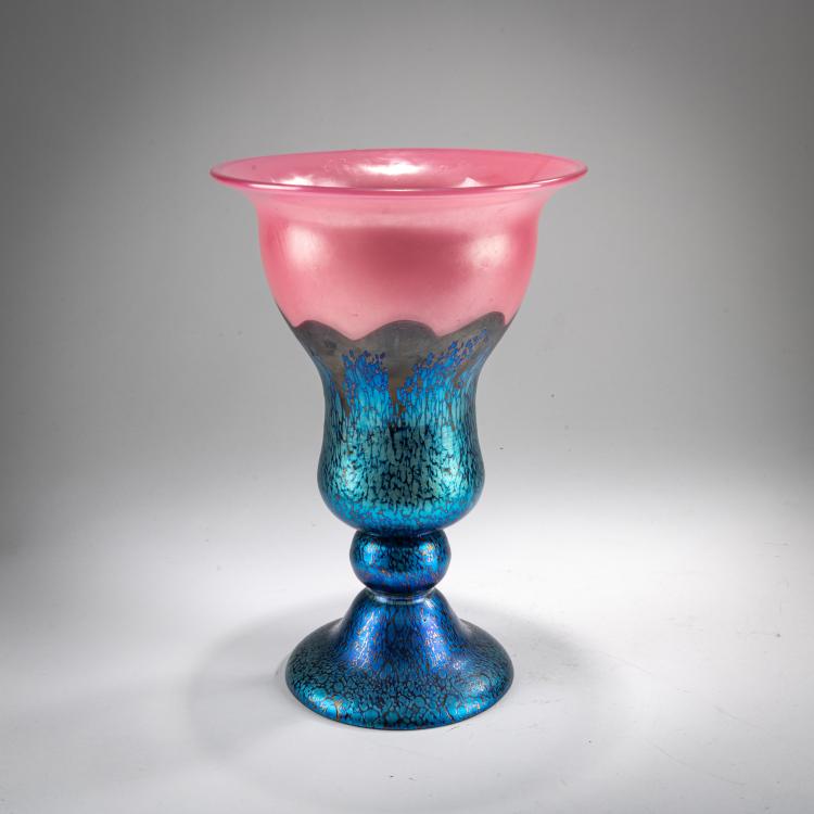 Bild 1 zu Objekt, Hohe Fu&szlig;vase, um 1925, L&ouml;tz Wwe., Klosterm&uuml;hle / Klastersky Mlyn, 178A 200