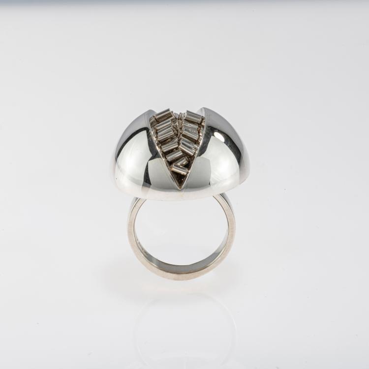 Bild 1 zu Objekt, Ring 'Halfmoon', 2005, Pol Bury, 178C 955