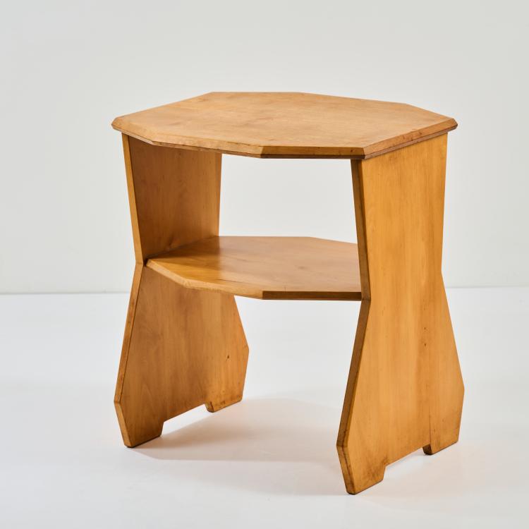 Bild 2 zu Objekt, Anthroposophischer Beistelltisch, 1930-50, Schiller-M&ouml;bel, Stuttgart (zugeschrieben), 178B 495