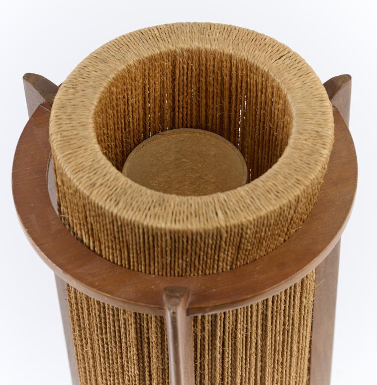 Bild 3 zu Objekt, Bodenleuchte, 1950er Jahre, Fog & M&oslash;rup, Kopenhagen / Copenhagen, 179A 216