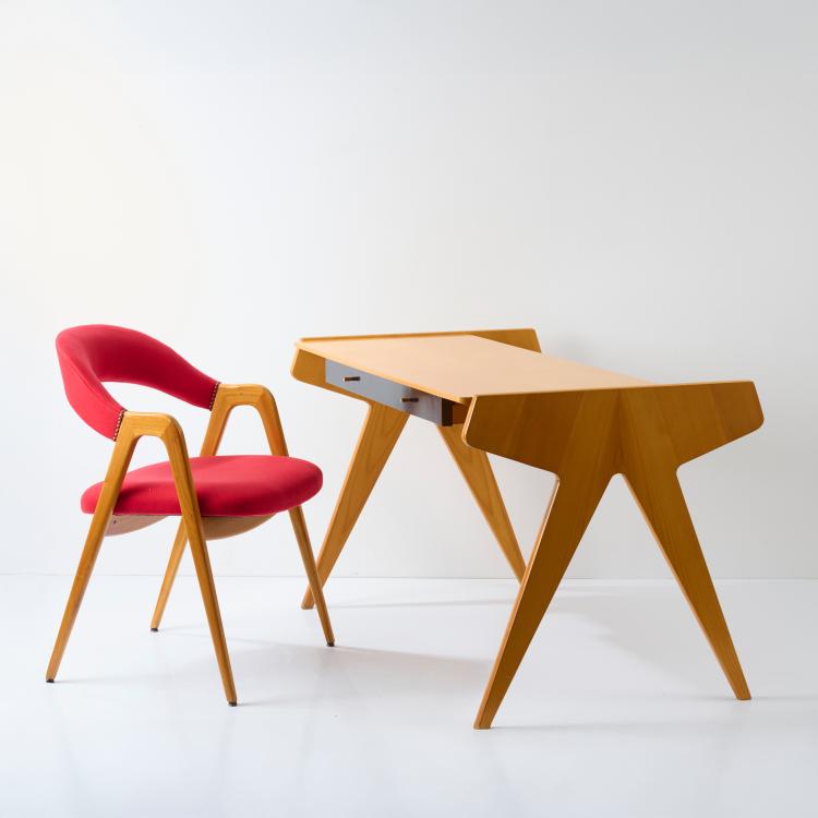 Hauptbild zu Objekt, Armlehnstuhl und Schreibtisch mit B&uuml;cherkrippe, 1950er Jahre, Helmut Magg, WK, M&ouml;bel, Stuttgart, 178B 709