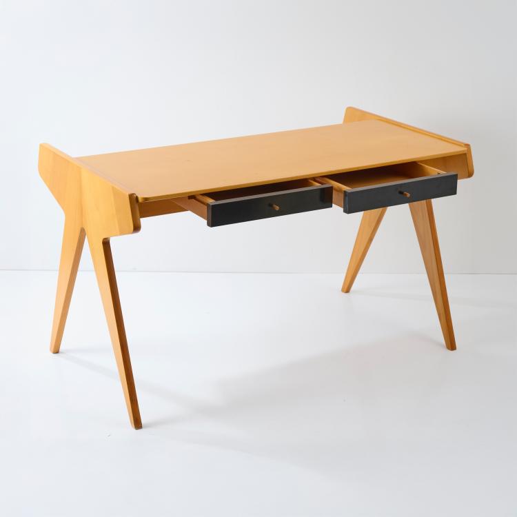 Bild 7 zu Objekt, Armlehnstuhl und Schreibtisch mit B&uuml;cherkrippe, 1950er Jahre, Helmut Magg, WK, M&ouml;bel, Stuttgart, 178B 709