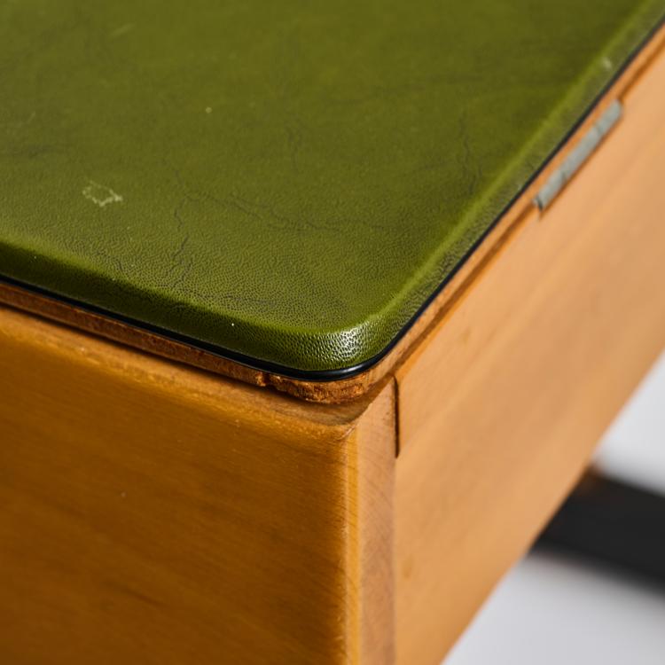 Bild 3 zu Objekt, Kinderschreibtisch mit Stuhl, 1960er Jahre, Fratelli Reguitti, Agnosine, 178B 727