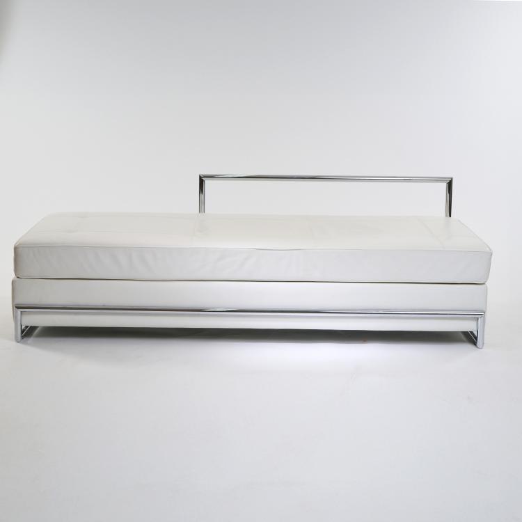 Bild 1 zu Objekt, Daybed, 1925 (design), Eileen Gray, ClassiCon, M&uuml;nchen / Munich, 178B 513