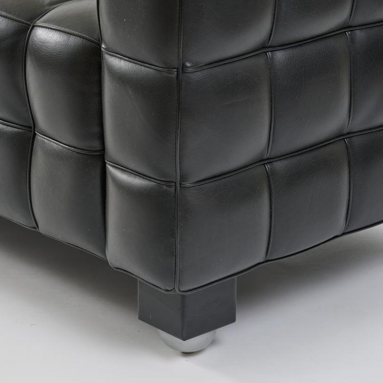 Bild 4 zu Objekt, Dreisitzersofa 'Kubus', 1910 (Entwurf), Josef Hoffmann, Wittmann M&ouml;belwerkst&auml;tte, Etsdorf, 178B 503