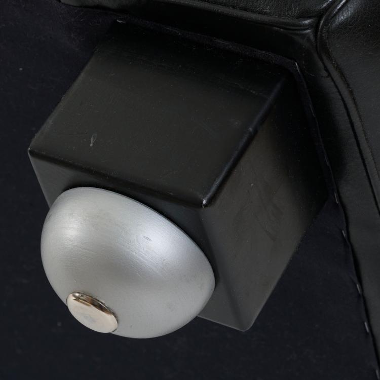 Bild 6 zu Objekt, Dreisitzersofa 'Kubus', 1910 (Entwurf), Josef Hoffmann, Wittmann M&ouml;belwerkst&auml;tte, Etsdorf, 178B 503