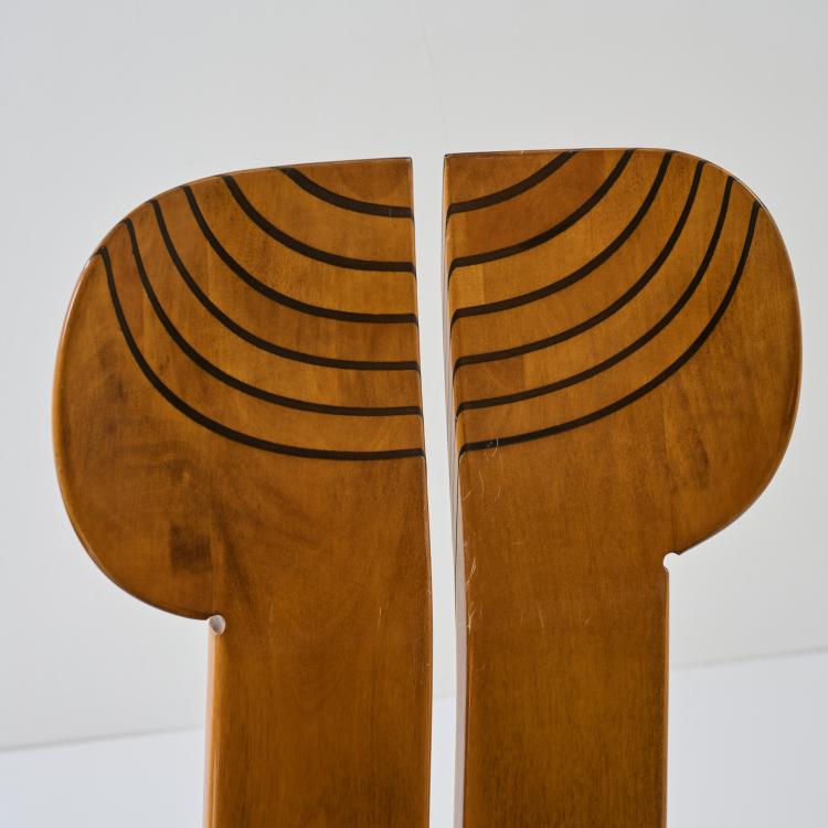 Bild 3 zu Objekt, Tisch und sechs St&uuml;hle 'Afrika' aus der 'Artona Serie', 1975 (Entwurf), Tobia Scarpa, Maxalto, Novedrate, 178B 807