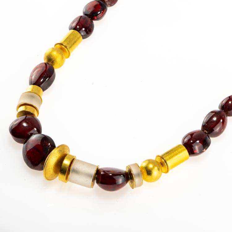 Bild 2 zu Objekt, Halskette mit Granaten und Bergkristallen, 1970er Jahre, Othmar Zschaler, 178C 1001