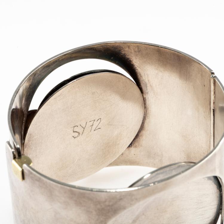 Bild 3 zu Objekt, Armreif, 1972, Josef Symon, 178C 991