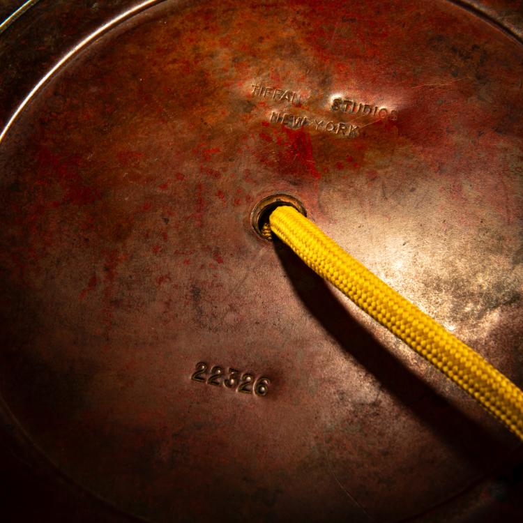 Bild 3 zu Objekt, Tall vase with a woman's head in profile to the left, c. 1900, Amphora-Werke Riessner, Stellmacher & Kessel, Turn-Teplitz / Trnovany-Teplice, 178A 382