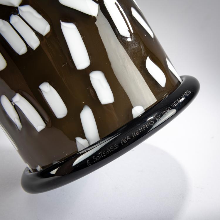 Bild 3 zu Objekt, Prototyp-Glasobjekt 'Girinno', 1986, Ettore Sottsass, Toso Vetri d'Arte, Murano f&uuml;r Memphis, Mailand / Milan, 178B 588