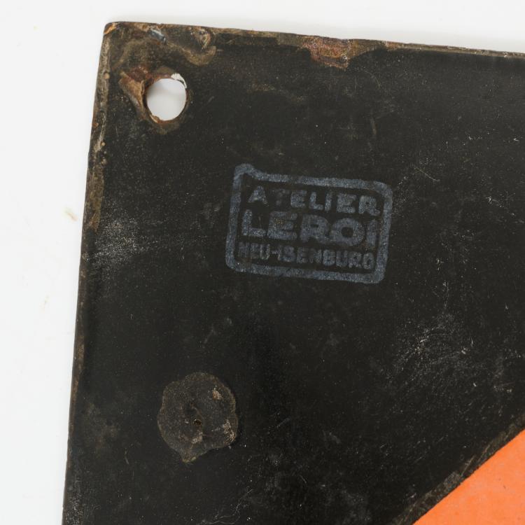 Bild 1 zu Objekt, Emaille Werbeschild 'Omega', 1930er Jahre, Frankfurter Emaillirwerke, Neu-Isenburg, 178B 598