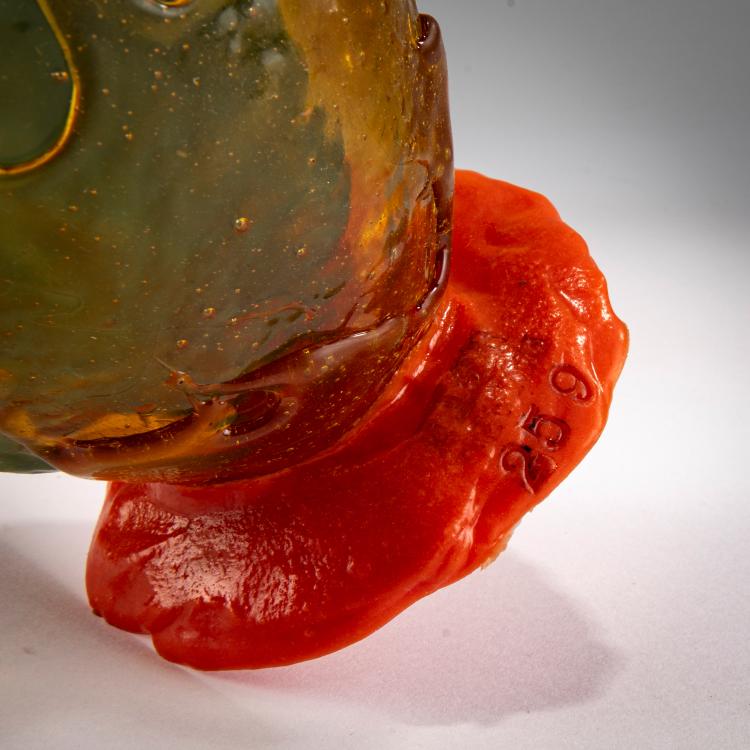 Bild 1 zu Objekt, Two vase objects 'Flower' and 'Lava', 1995 (design), Gaetano Pesce, Fish Design by Corsi Design, Barasso, 178B 589