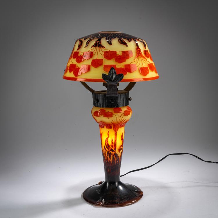 Bild 1 zu Objekt, Tischleuchte 'Amourettes', 1922-25, Schneider, Epinay-sur-Seine, 178A 166