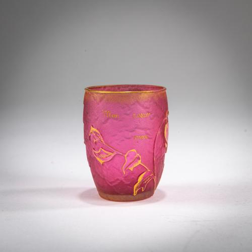 Miniature vase 'Coeur de Jeanette', c. 1895