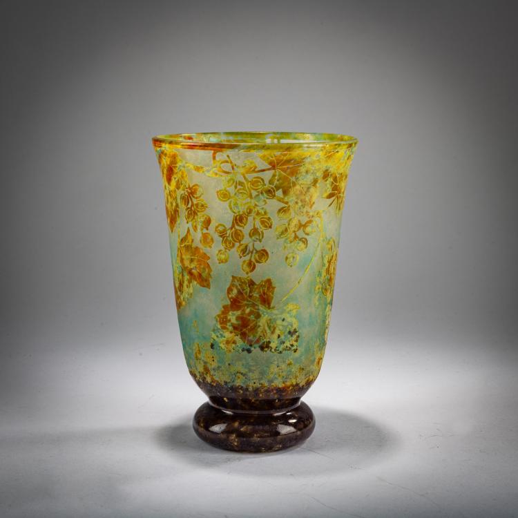 Hauptbild zu Objekt, Vase 'Vigne vierge', um 1910, Daum Fr&egrave;res, Nancy, 178A 36