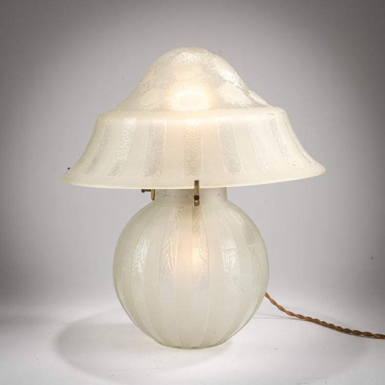 Bild 2 zu Objekt, Tischleuchte, um 1930, Daum Fr&egrave;res, Nancy, 178A 52