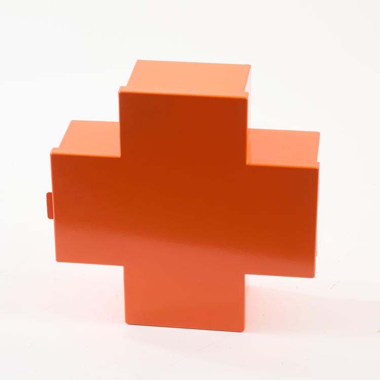 Hauptbild zu Objekt, Cabinet 'Progetto 9208', 1992 (design), Thomas Eriksson, Cappellini, Mailand / Milan, 178B 889