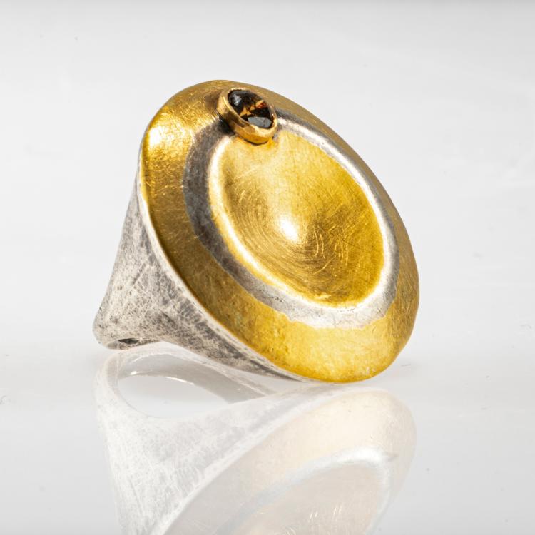 Bild 1 zu Objekt, Ring, 1983, Michael Zobel, 178C 1000