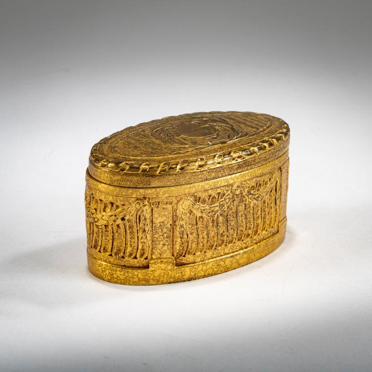 Hauptbild zu Objekt, Schatulle 'Louis XVI', um 1920, Louis C. Tiffany, Tiffany Studios, New York, 178A 455