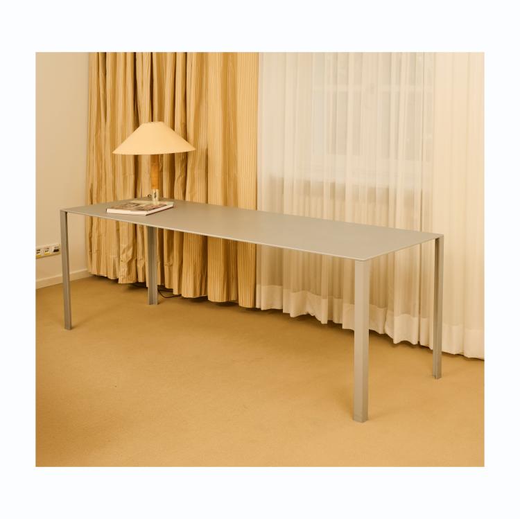 Bild 2 zu Objekt, Table 'Less', 1993 (design), Jean Nouvel, Molteni & C., Giussano, 178B 916