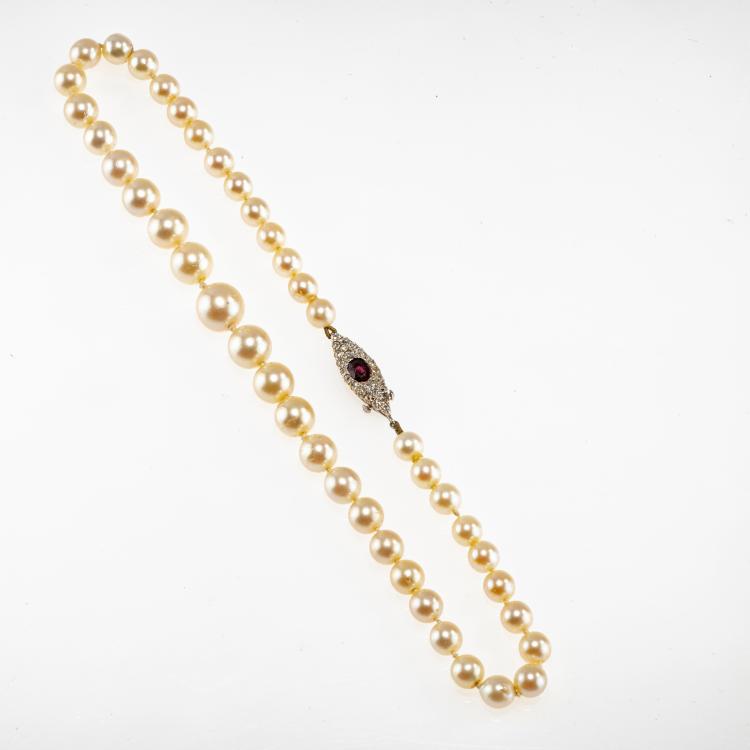 Hauptbild zu Objekt, Perlenkette mit Diamant-Rubin-Schlie&szlig;e, 178C 1017
