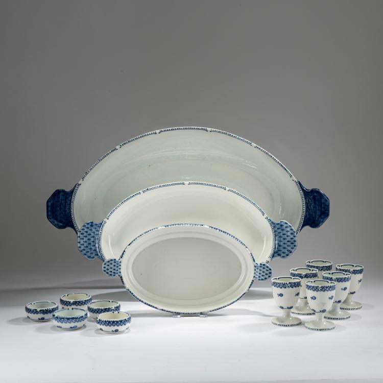 Bild 2 zu Objekt, 68-teiliges Service 'Riemerschmid', 1903/04, Richard Riemerschmid, Meissen, KPM, 178A 333