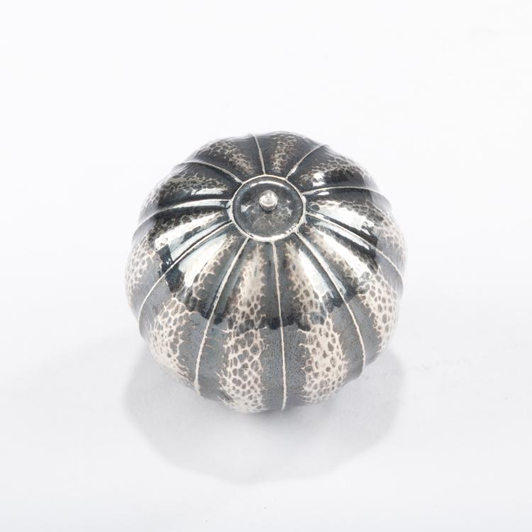 Bild 2 zu Objekt, Flaschenbekr&ouml;nung, um 1910-1926, Josef Hoffmann, Wiener Werkst&auml;tte, 178A 471