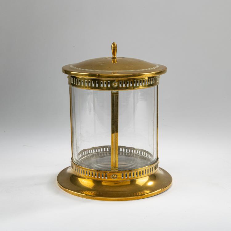 Bild 1 zu Objekt, Geb&auml;ckdose, nach 1903, Eisenloeffel, 178A 447