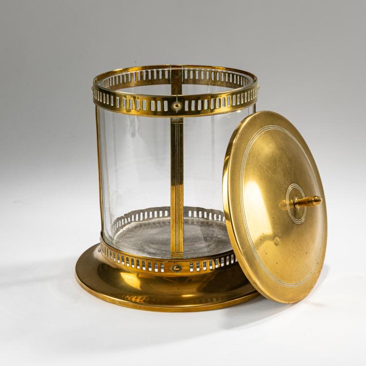 Bild 2 zu Objekt, Geb&auml;ckdose, nach 1903, Eisenloeffel, 178A 447