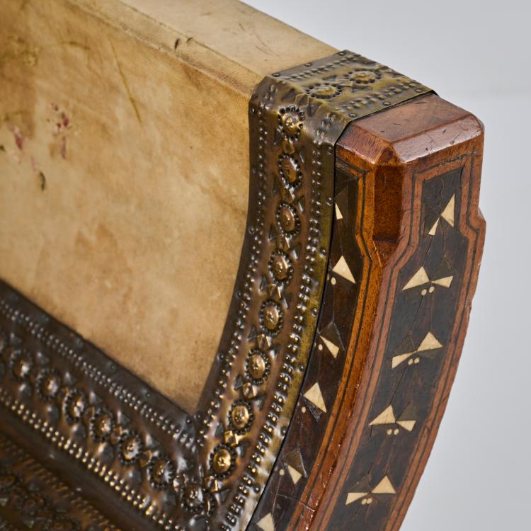 Bild 2 zu Objekt, Throne, c. 1900, Carlo Bugatti, Bugatti & Cie., Mailand / Milan, 178A 395