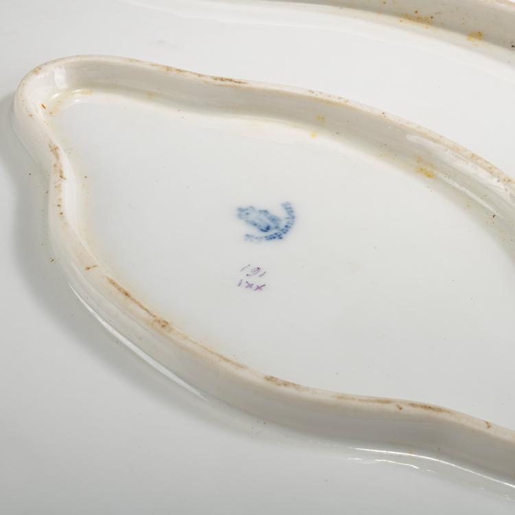 Bild 1 zu Objekt, Zwei Vorlegeplatten aus dem Fischservice 'Modern', 1899/1900, Hermann Gradl, Nymphenburg, KPM, 178A 335