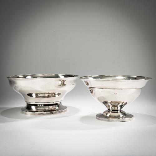 Two bowls '413' and '414', c. 1915