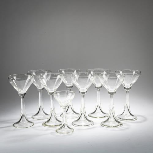 Acht Weingläser und ein Likörglas 'Menzel', 1900