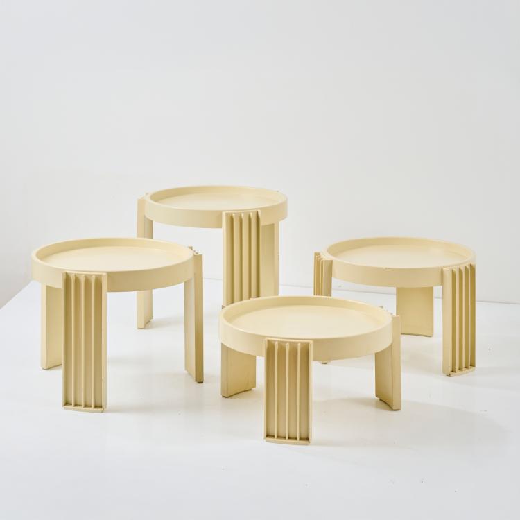 Hauptbild zu Objekt, Vier Stapeltische 'Marema', 1967, Gianfranco Frattini, Cassina, Mailand, 179A 288