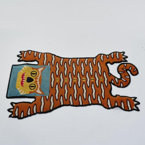 Carpet 'Kwade Tijger' from the 'Glödande' collection, 2016