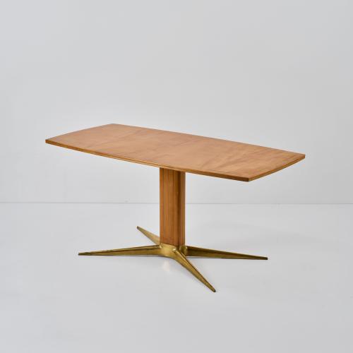 Beistelltisch, um 1949