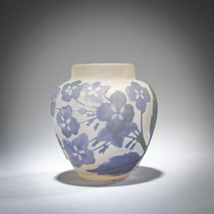 Hauptbild zu Objekt, Kleine Vase 'Hortensias', 1905-08, Gall&eacute;, Nancy, 180A 52