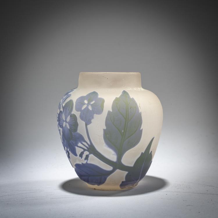 Bild 1 zu Objekt, Kleine Vase 'Hortensias', 1905-08, Gall&eacute;, Nancy, 180A 52