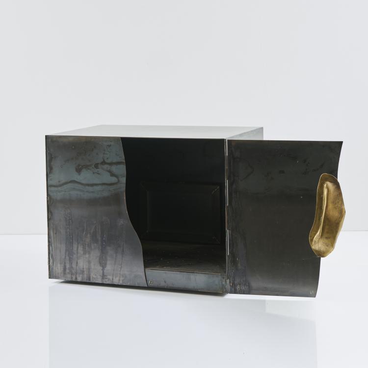 Bild 2 zu Objekt, TV/video/audio console, 1980s, Hans-Walter Stemmann, Stemmann, Hans-Walter, 179A 400