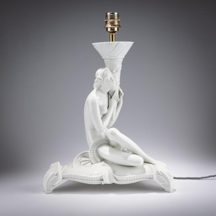 Bild 2 zu Objekt, Tischleuchte 'Sitzende Frau', 1924, Gerhard Schliepstein, Rosenthal, Selb, 182A 414